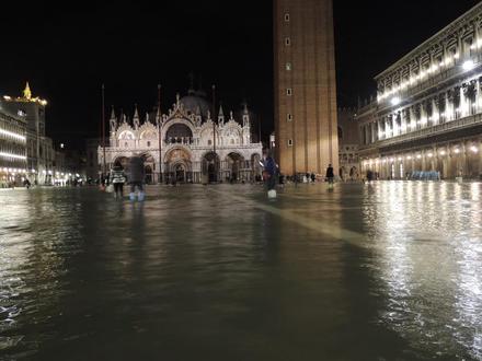 PiazzaSanMarco20191123.JPG