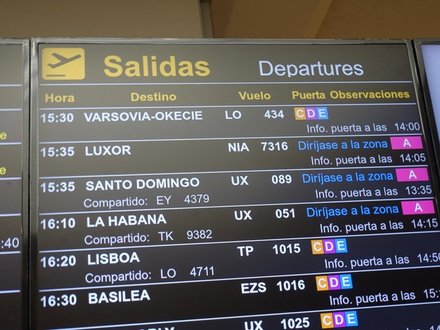MadridAirportDepartures20231016.JPG