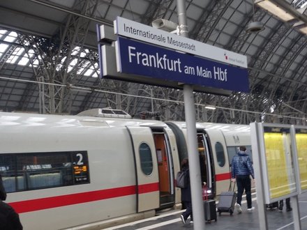 FrankfurtHbf20251020.JPG